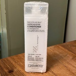 Giovanni Smooth As Silk Deeper Moisture Conditioner